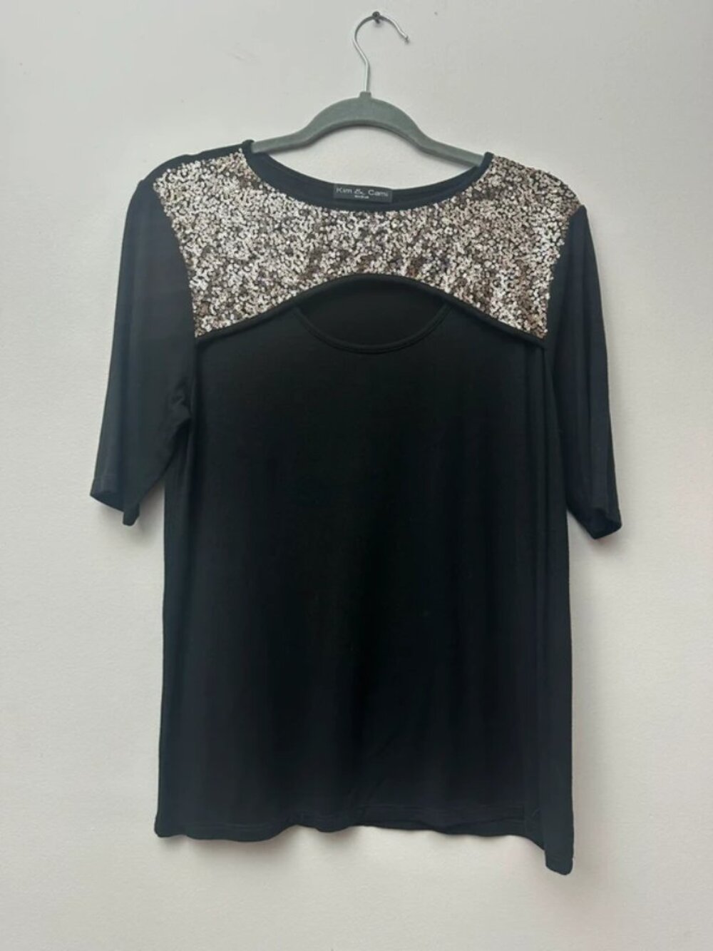 Kim & Cami Womens Medium Black Top Bronze Sequin Yoke 3/4 Sleeve Dressy Blouse